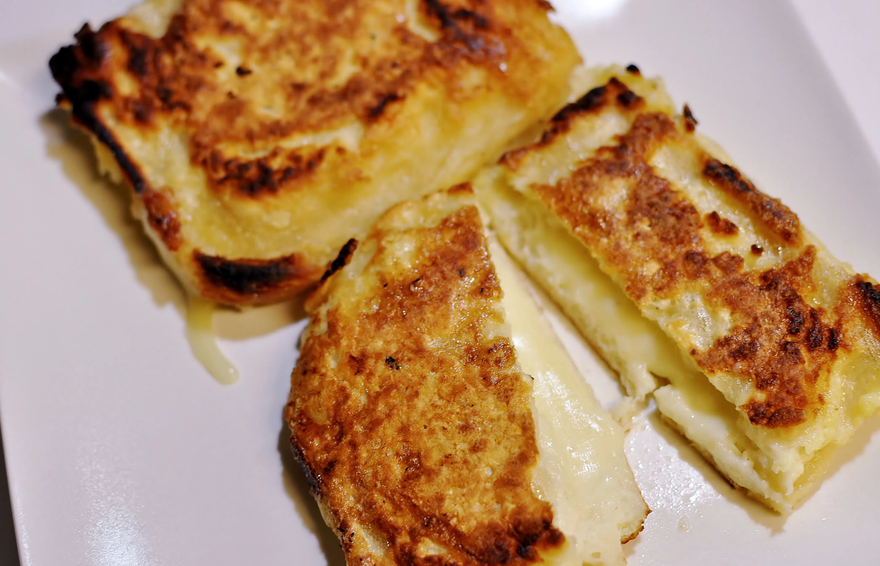 Yummy French Toast Grilled Cheese
